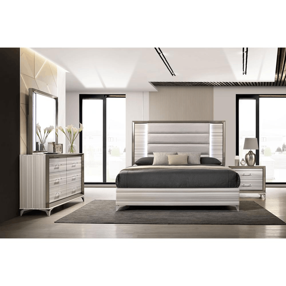 Zambrano White King Bed Group 